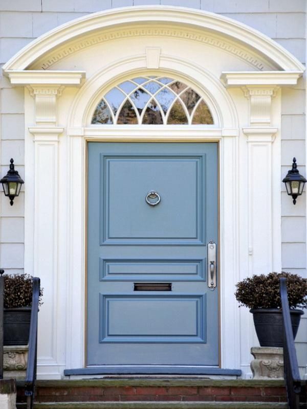 Blue Front Doors are Great for Lake Houses