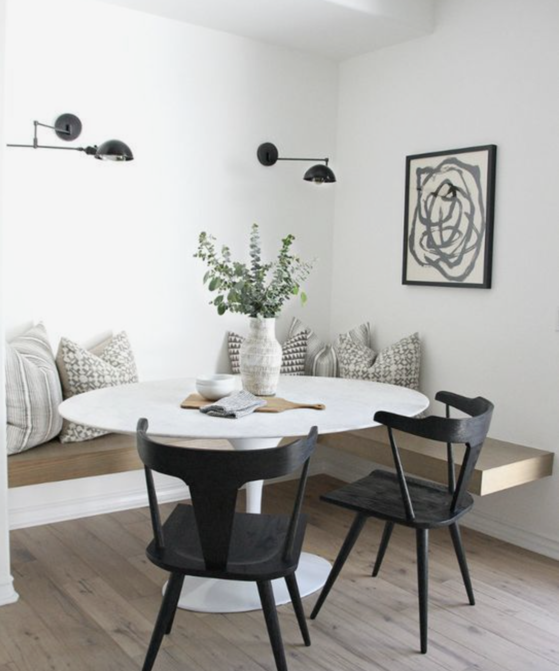 A modern and minimalist breakfast nook makes clean up a breeze 
